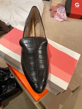 SOUL Naturalizer Black Croc-Embossed Slip-On Loafer